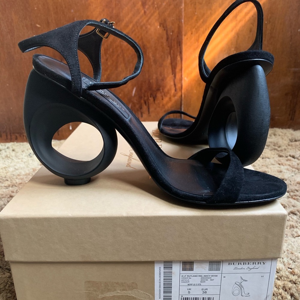 BURBERRY RUNWAY LINK RUTLAND SANDALS - Picture 3 of 8